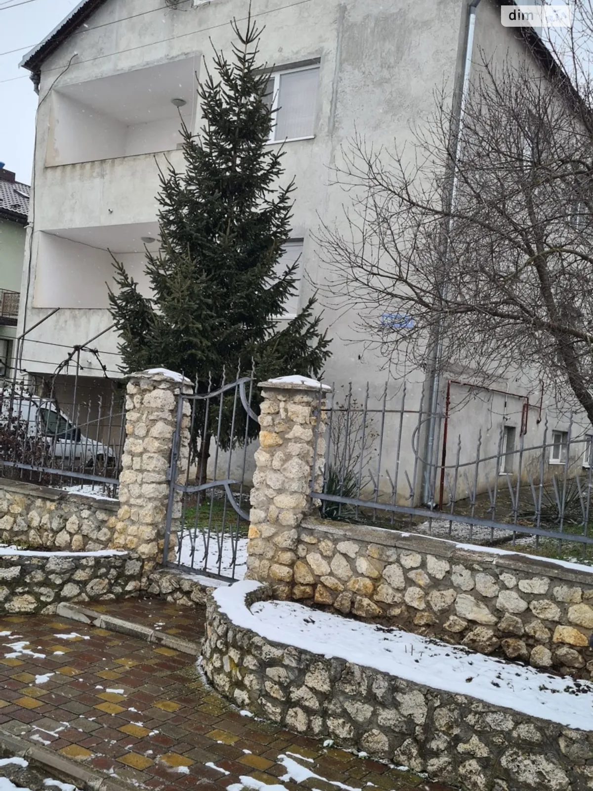 Продается дом на 2 этажа 261 кв. м с баней/сауной, цена: 155000 $ - фото 1