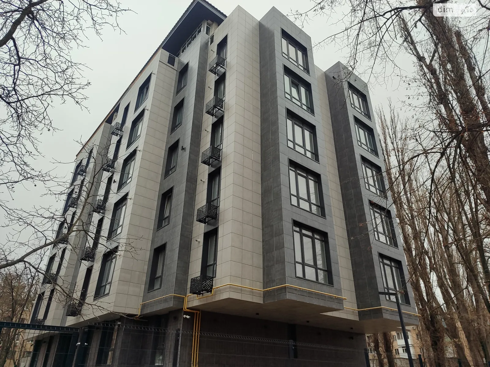 Продается 2-комнатная квартира 68.4 кв. м в Одессе, ул. Космонавтов - фото 1