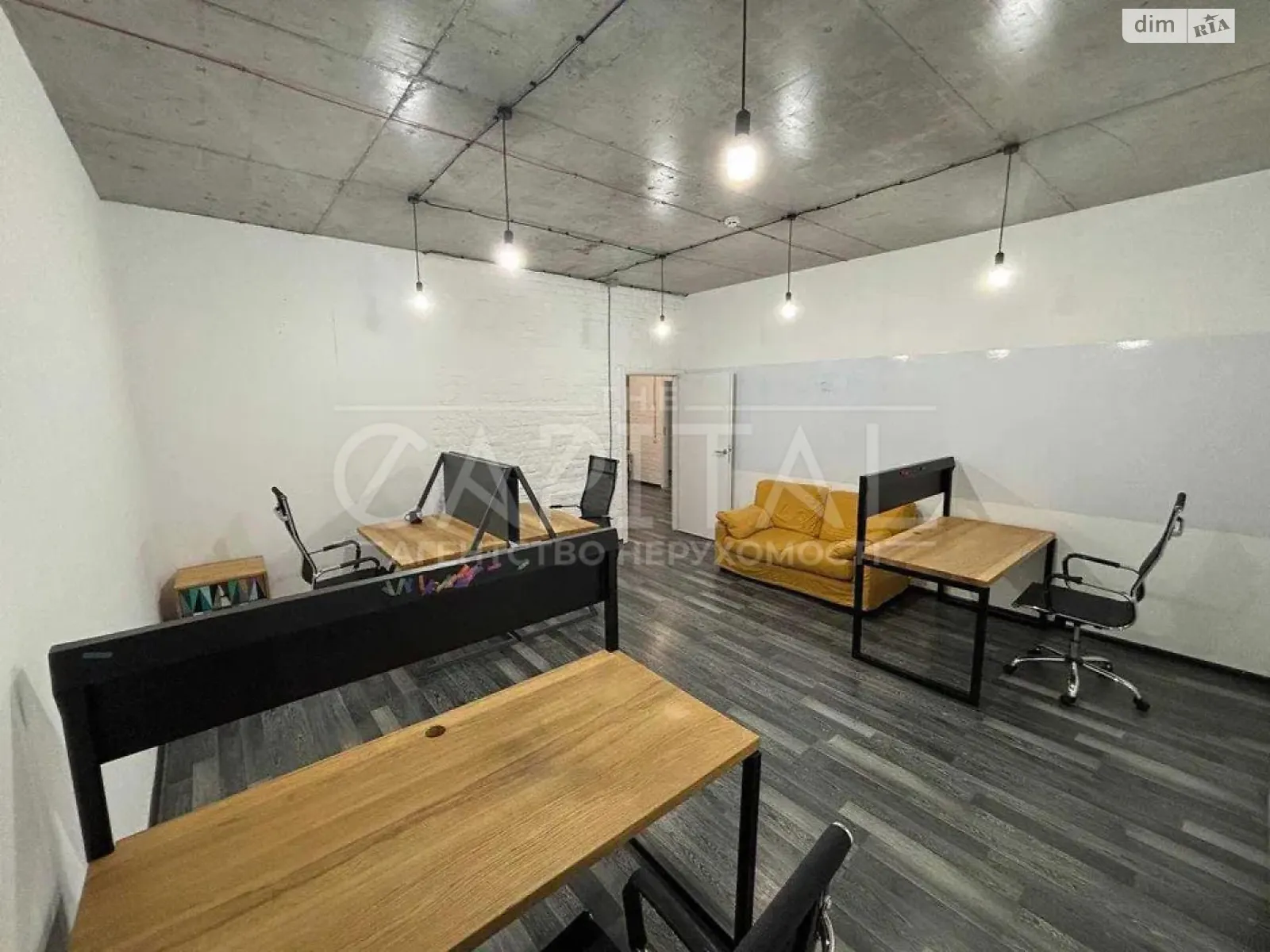 Сдается в аренду офис 112 кв. м в бизнес-центре, цена: 1730 $ - фото 1