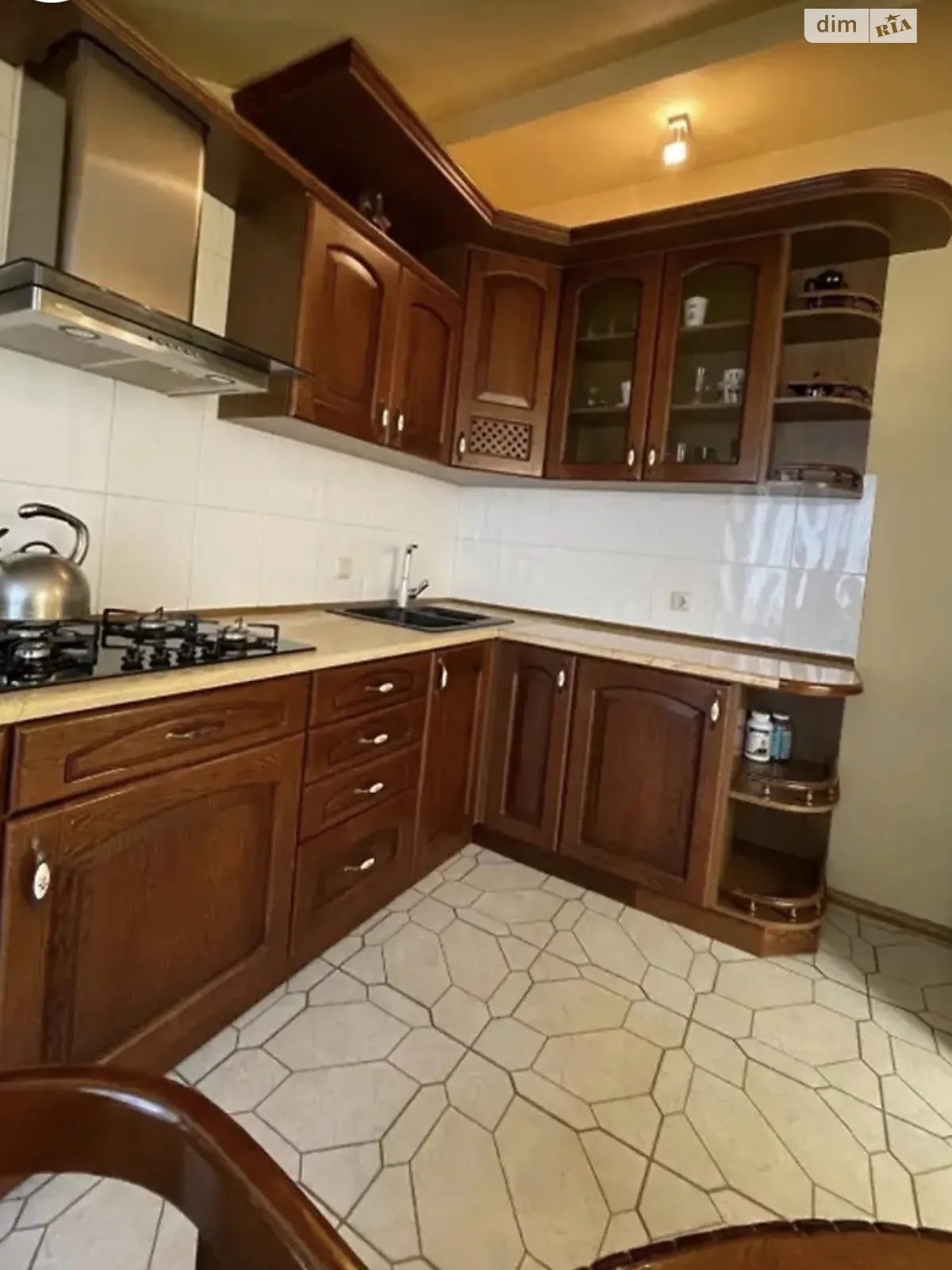 2-комнатная квартира 85 кв. м в Тернополе, ул. Крушельницкой Соломии - фото 1