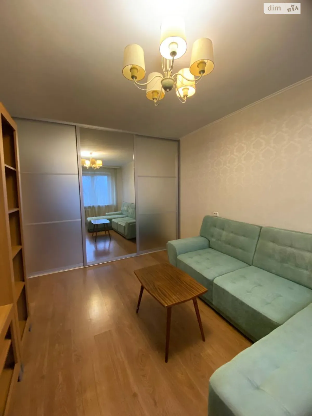 Продается 3-комнатная квартира 69.5 кв. м в Одессе, ул. Парковая, 76 - фото 1