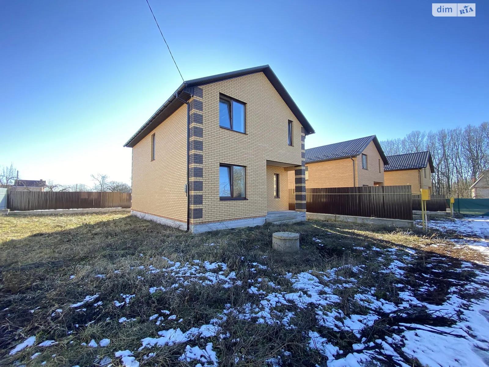 Продается дом на 2 этажа 126 кв. м с беседкой, цена: 87999 $ - фото 1