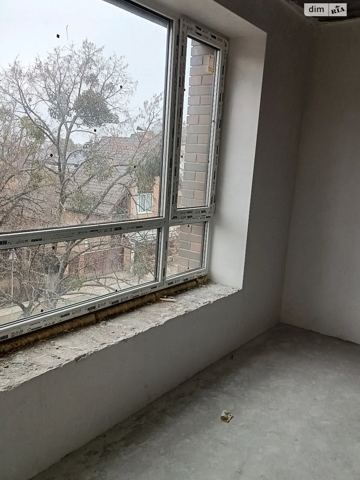 Продается 1-комнатная квартира 38 кв. м в Ирпене, ул. Троицкая, 26 - фото 1