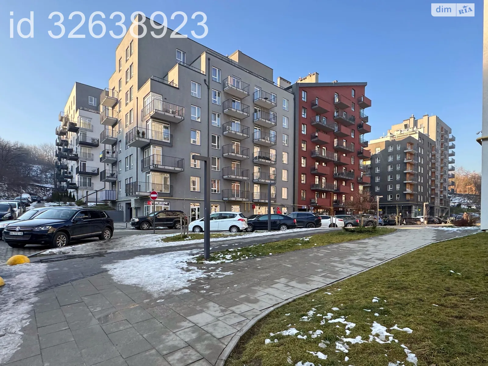 Продается 1-комнатная квартира 40 кв. м в Львове, ул. Малоголоскивская - фото 1