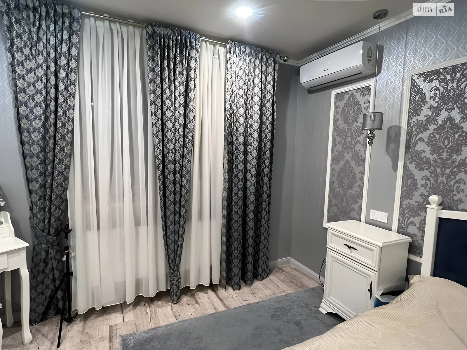 Продається 2-кімнатна квартира 89.9 кв. м у Вінниці, вул. Академіка Янгеля - фото 1