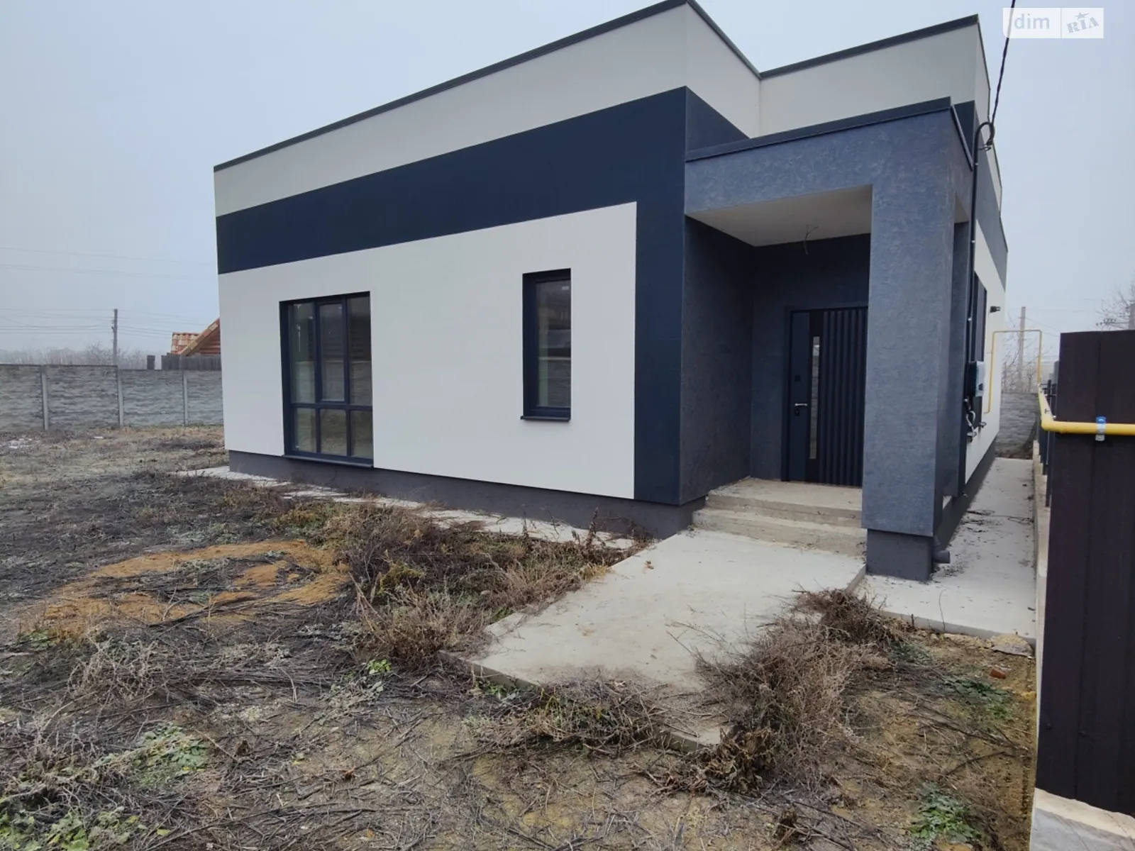 Продается одноэтажный дом 110 кв. м с балконом, цена: 129997 $ - фото 1