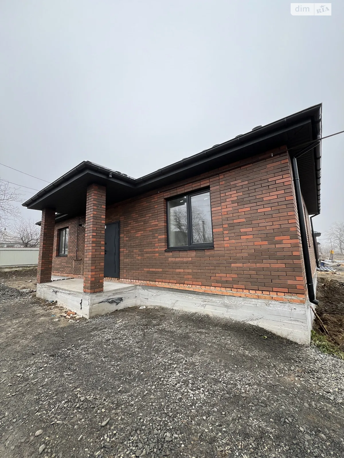 Продається одноповерховий будинок 96 кв. м з каміном, цена: 85000 $ - фото 1