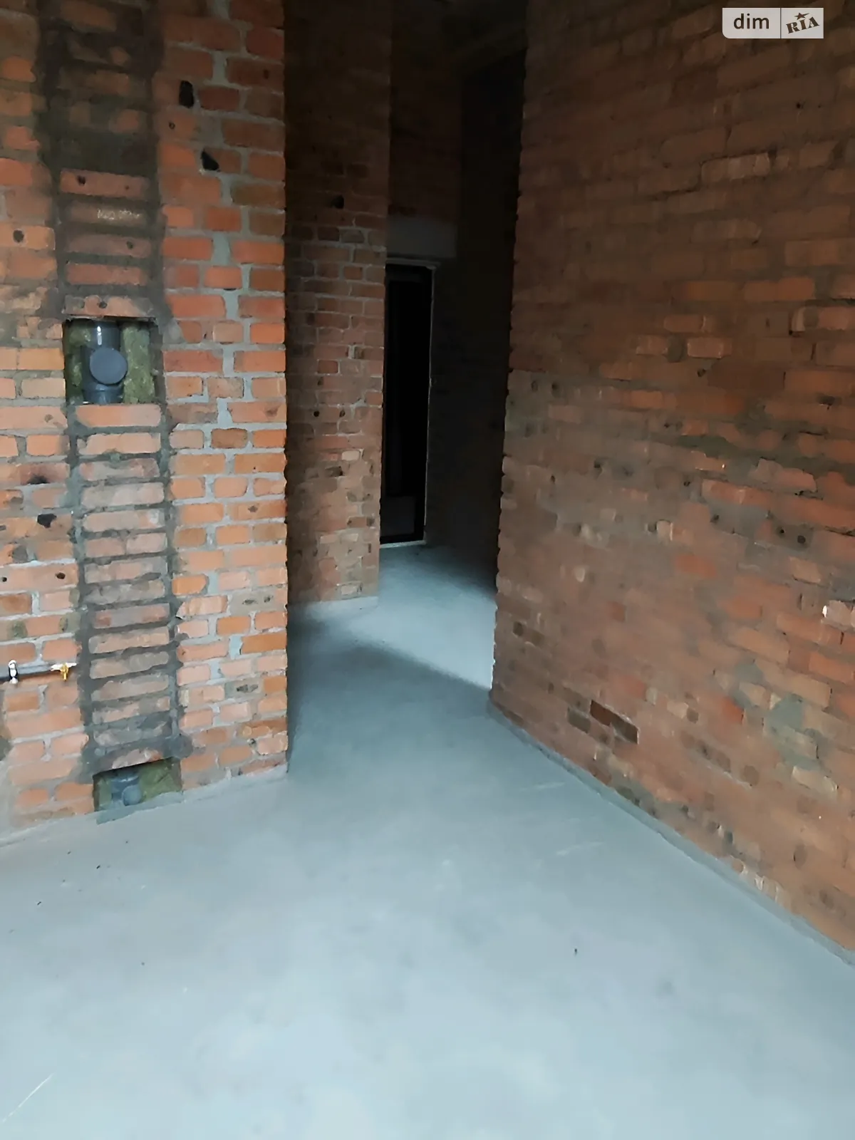 Продається 1-кімнатна квартира 33 кв. м у Ірпені, вул. Троїцька, 1 - фото 1