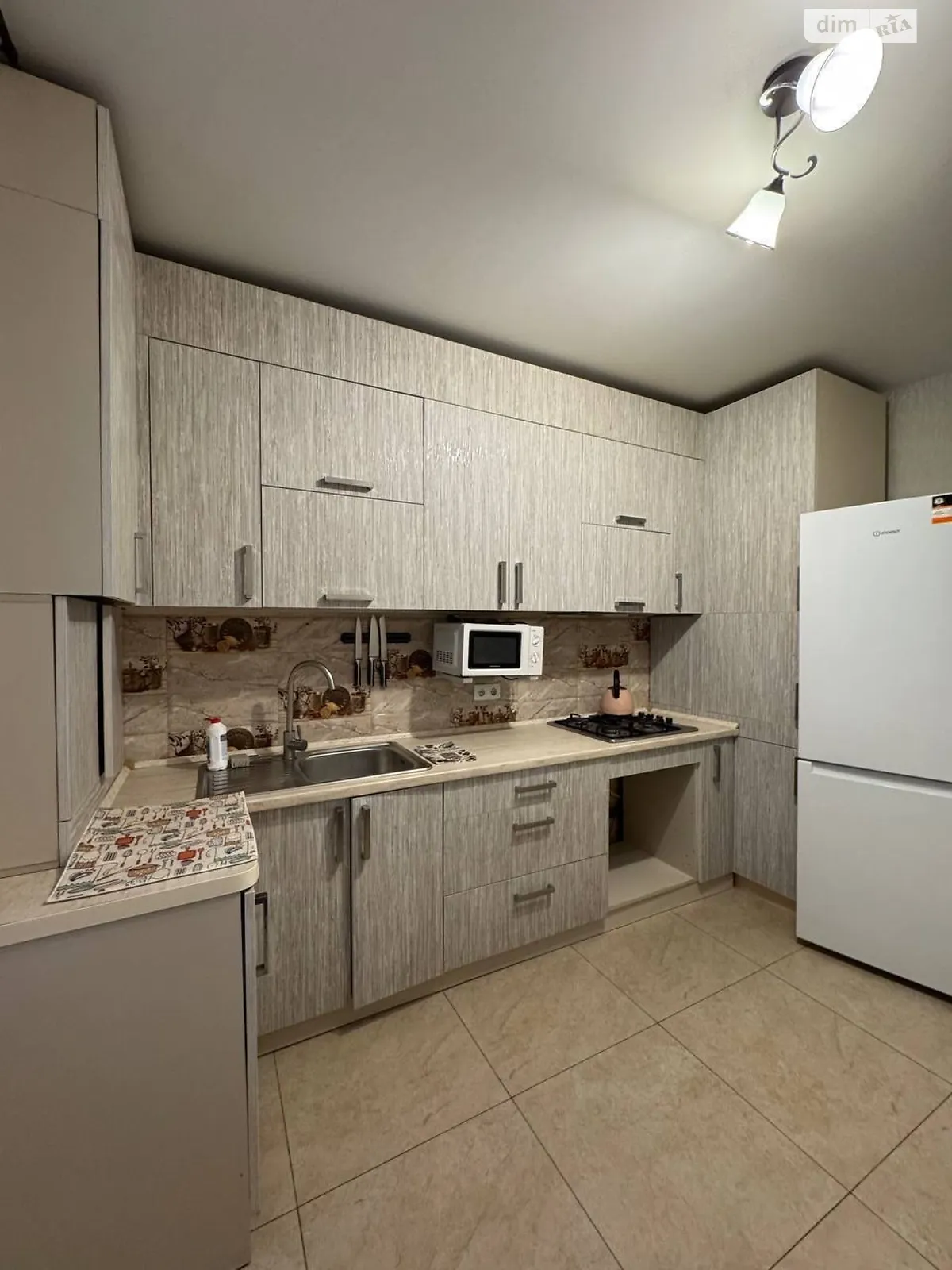 Продается 2-комнатная квартира 55 кв. м в Авангарде, ул. Европейская, 15 - фото 1