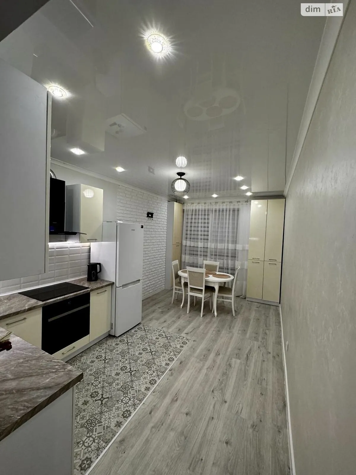 Продается 1-комнатная квартира 39.7 кв. м в, цена: 62000 $ - фото 1