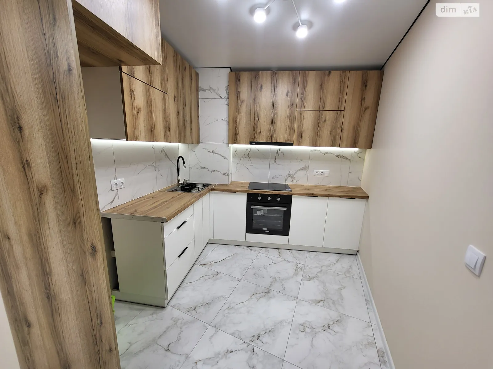 2-комнатная квартира 64 кв. м в Тернополе, цена: 64000 $ - фото 1