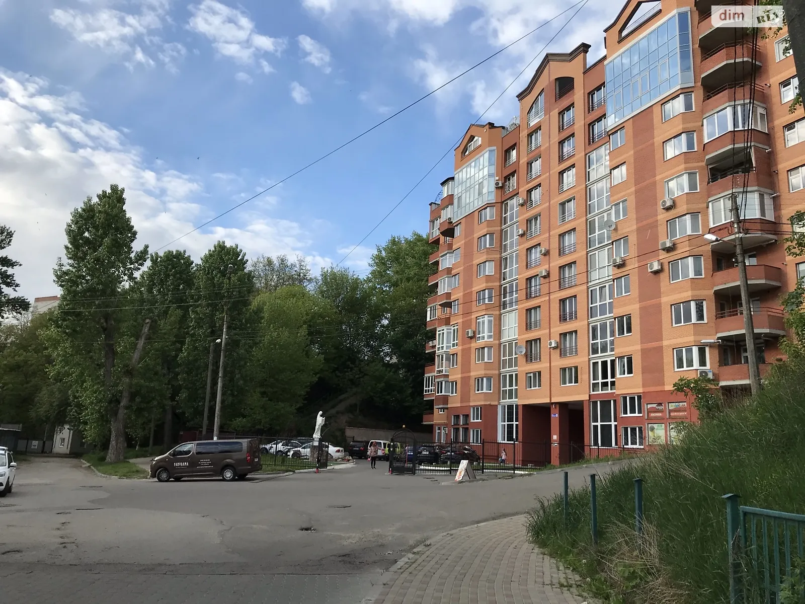 2-комнатная квартира 65 кв. м в Тернополе, ул. Билецкая, 53 - фото 1