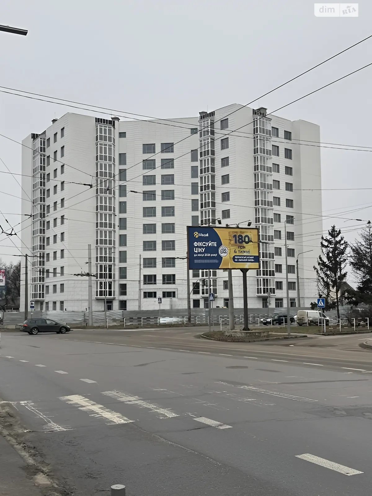 Продается 1-комнатная квартира 44 кв. м в Полтаве, ул. Весенняя - фото 1
