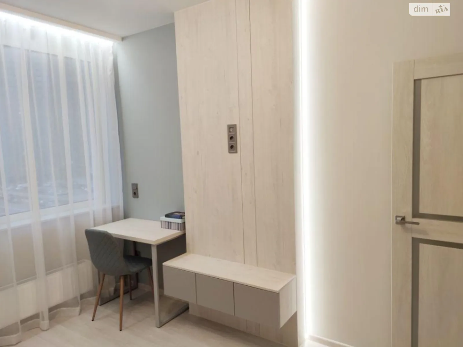 Продается 2-комнатная квартира 47.6 кв. м в Киеве, ул. Всеволода Змиенко, 34/21 - фото 1