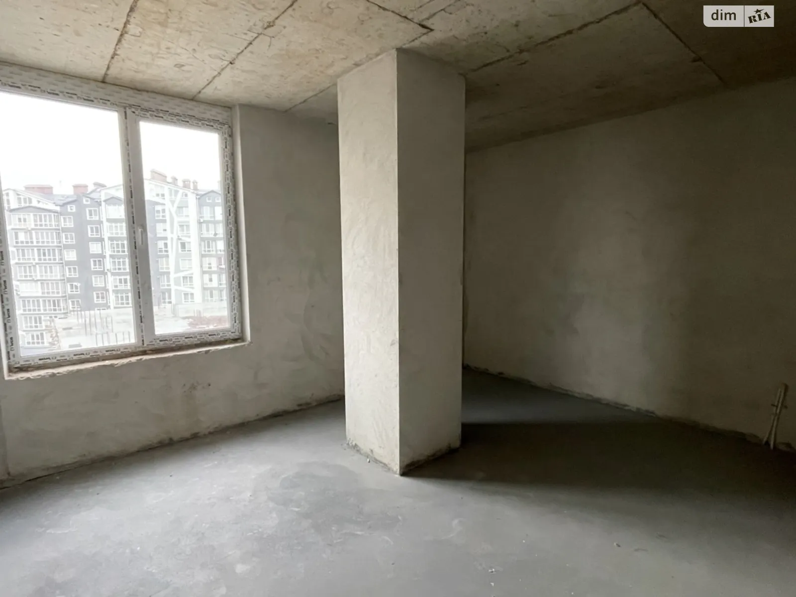 Продается 1-комнатная квартира 35.6 кв. м в Ивано-Франковске, ул. Целевича Юлиана - фото 1