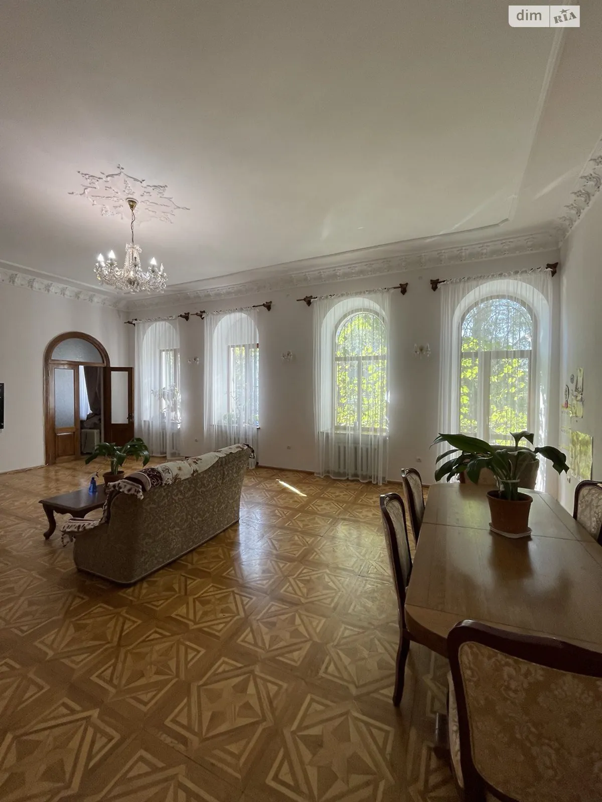 Продается 5-комнатная квартира 216.3 кв. м в Одессе, пер. Лермонтовский - фото 1