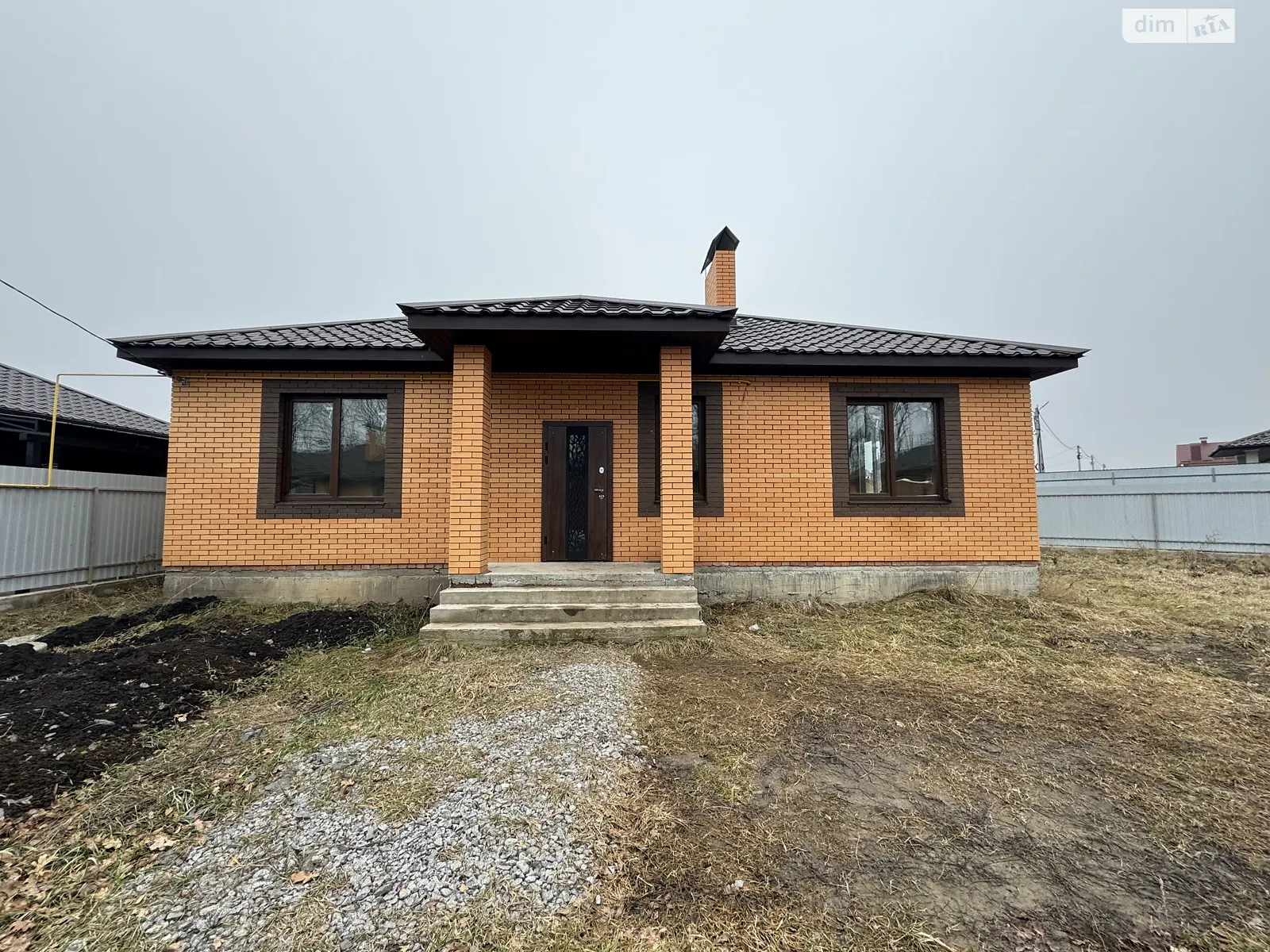 Продается одноэтажный дом 105 кв. м с террасой, цена: 82999 $ - фото 1