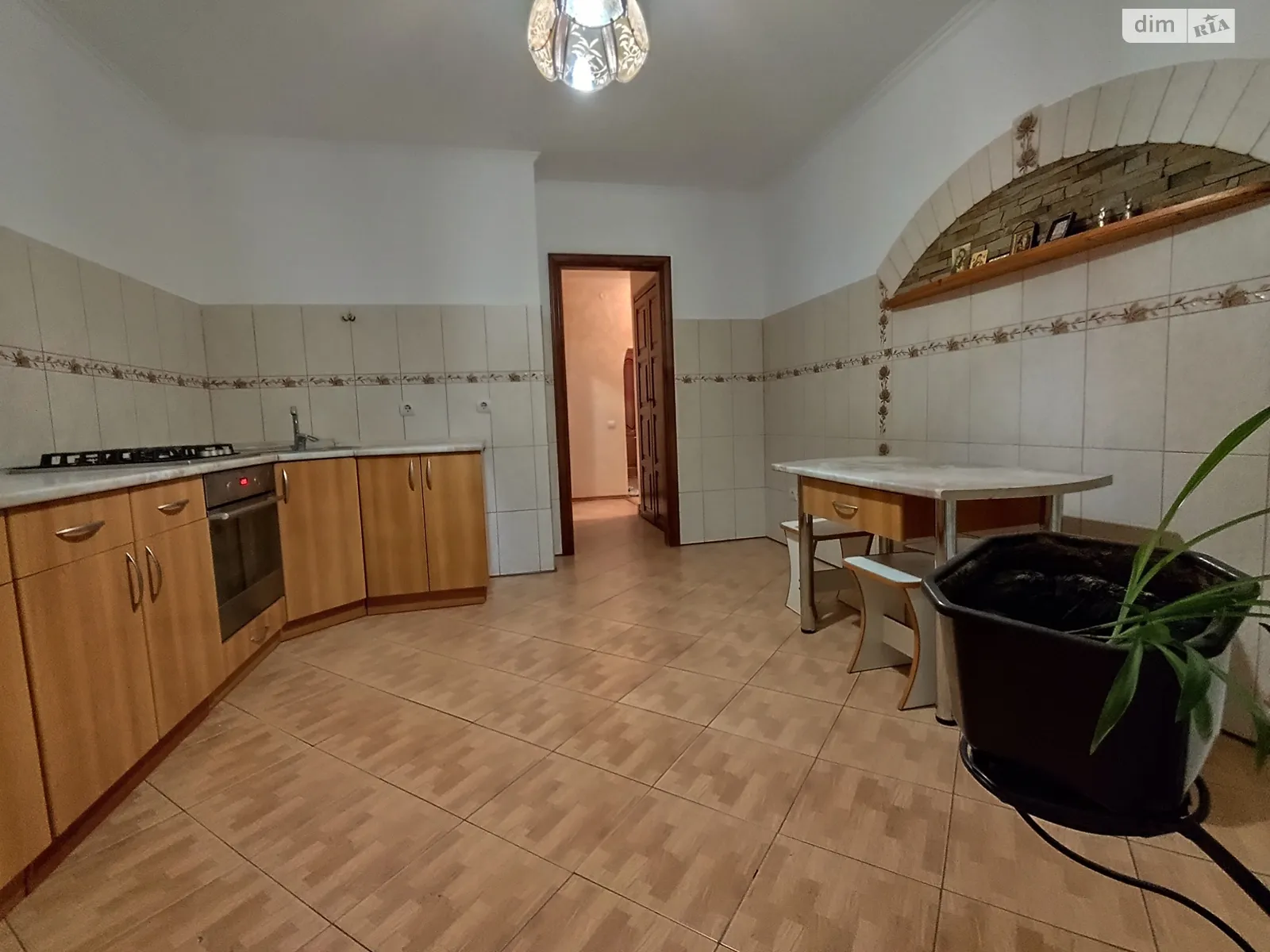 2-кімнатна квартира 84 кв. м у Тернополі, вул. Чайковського, 39 - фото 1