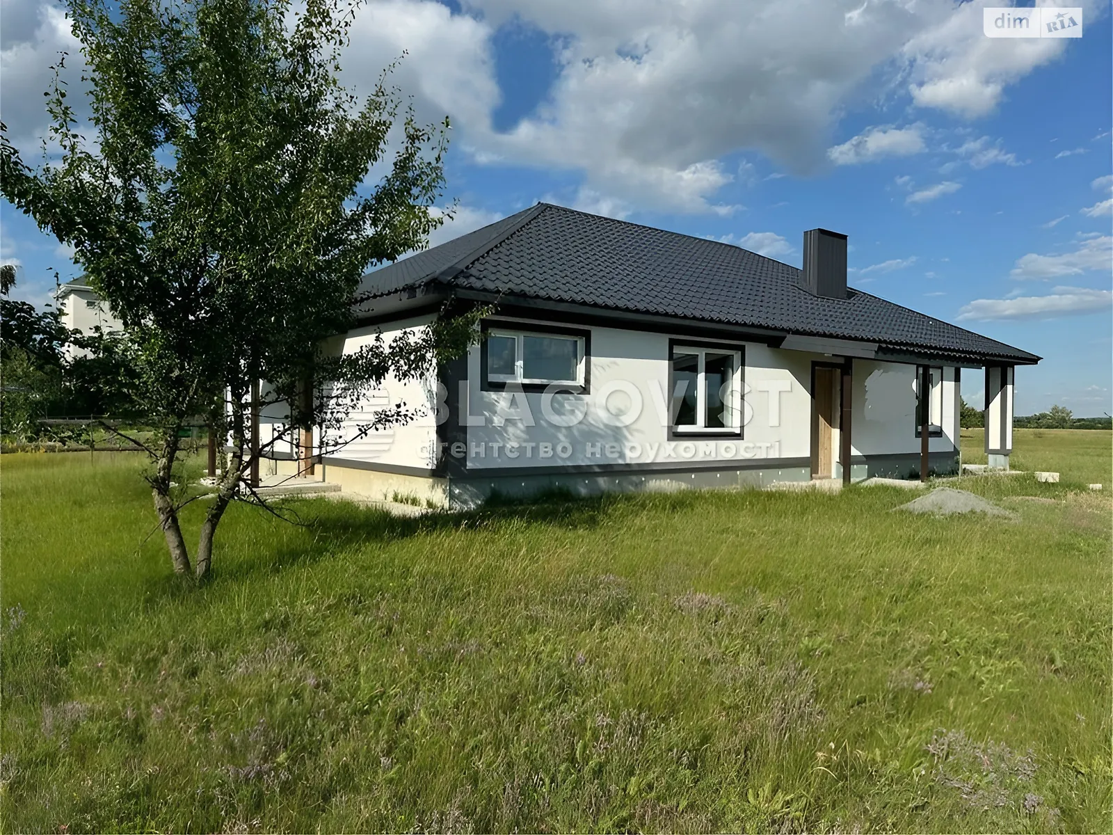 Продается одноэтажный дом 150 кв. м с гаражом, цена: 78000 $ - фото 1