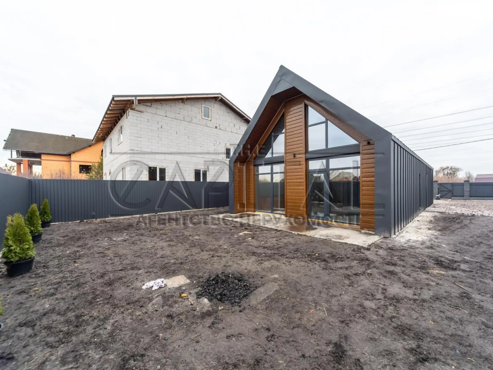 Продается дом на 2 этажа 116 кв. м с верандой, цена: 95000 $ - фото 1