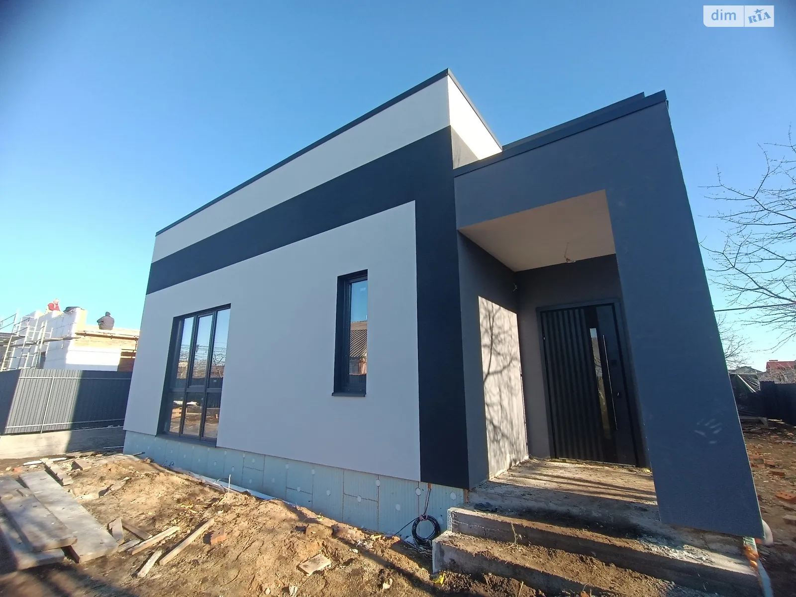 Продается одноэтажный дом 120 кв. м с подвалом, цена: 130000 $ - фото 1