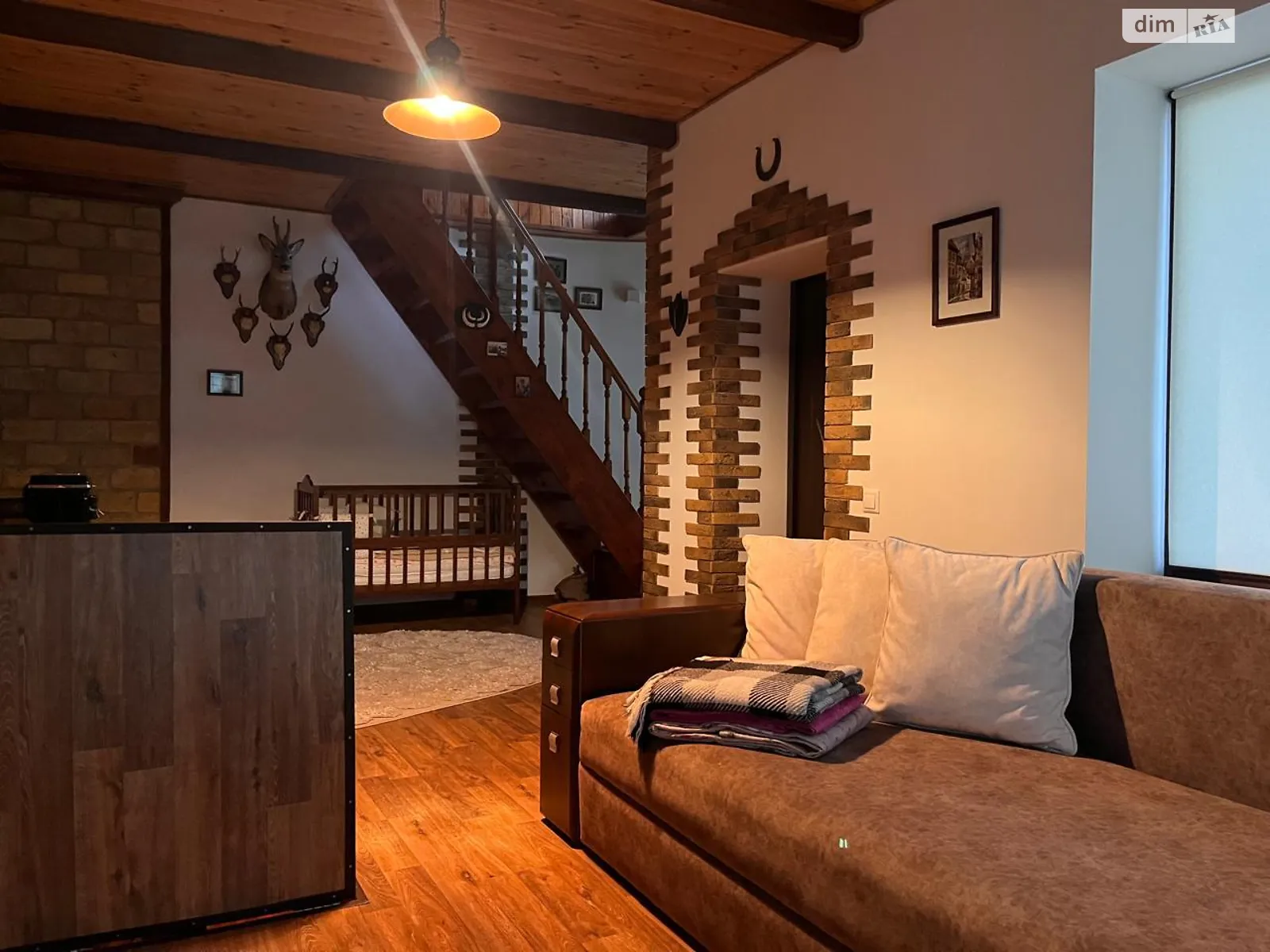 Продается дом на 3 этажа 132.3 кв. м с балконом, цена: 133000 $ - фото 1