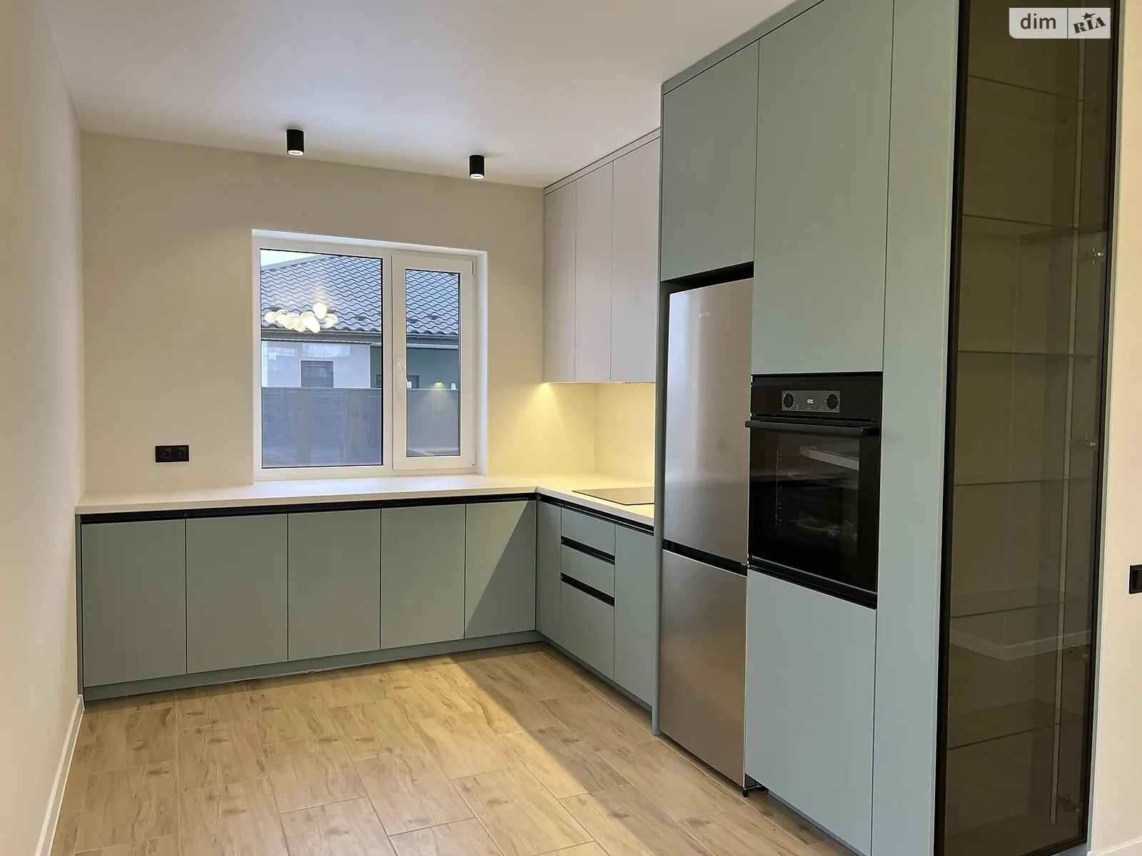Продається одноповерховий будинок 115 кв. м з ділянкою, цена: 155000 $ - фото 1