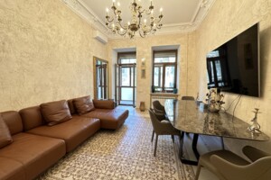 Продажа квартиры, Киев, р‑н. Старый Киев, ст.м. Площадь Независимости, Михайловская улица, дом 24В