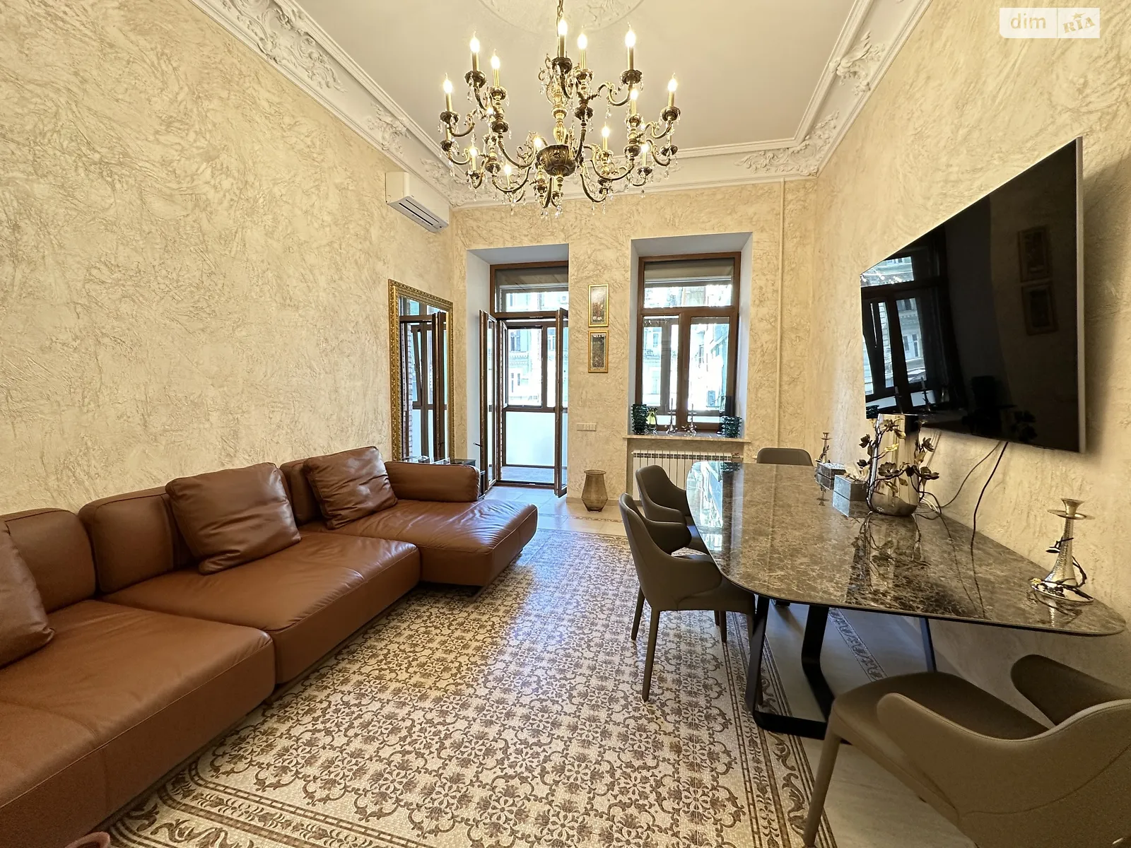 Продается 3-комнатная квартира 95.9 кв. м в Киеве, ул. Михайловская, 24В - фото 1