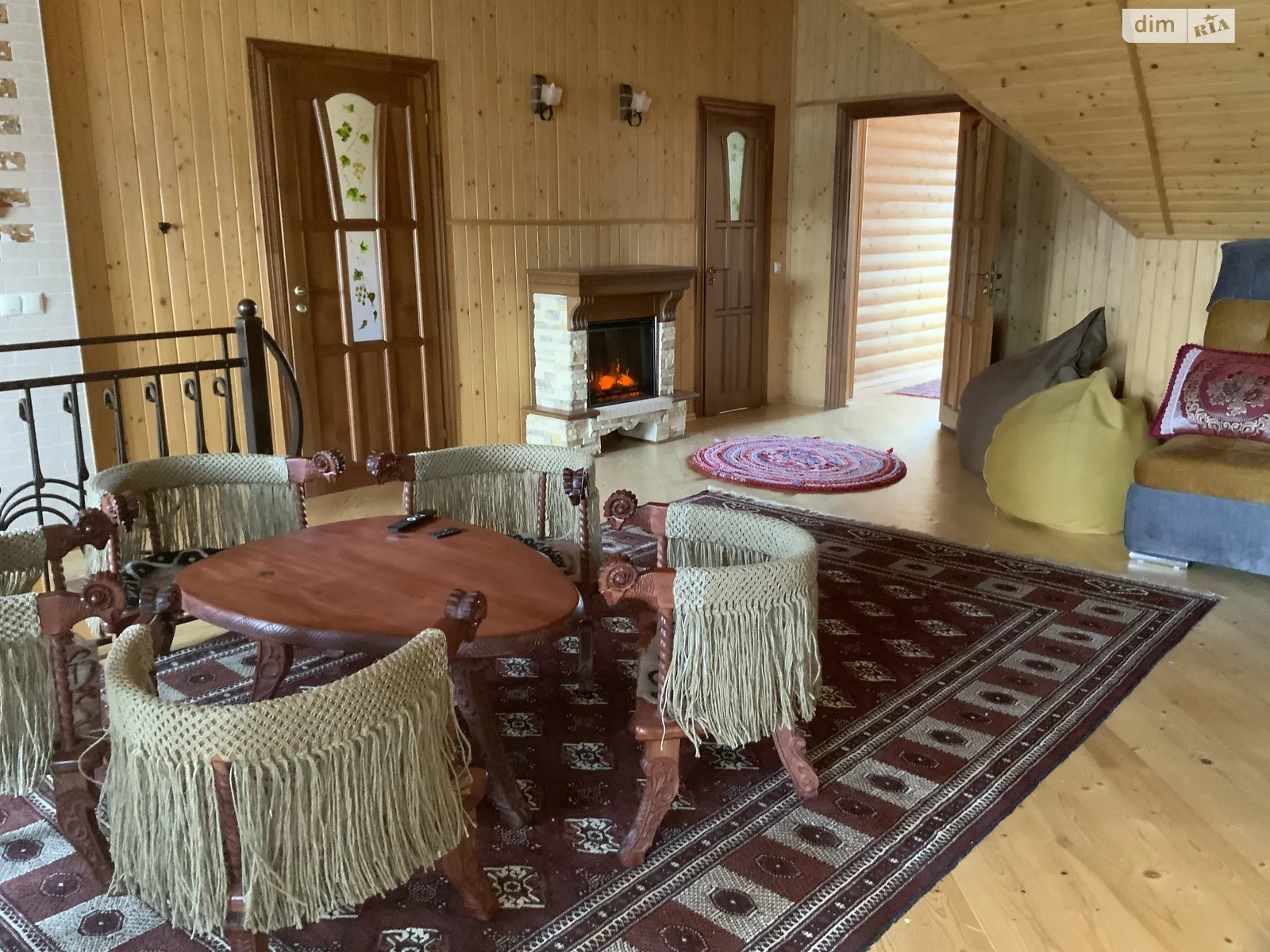 Сдается в аренду 4-комнатная квартира 126 кв. м в Трускавце, ул. Помирецкая, 35 - фото 1