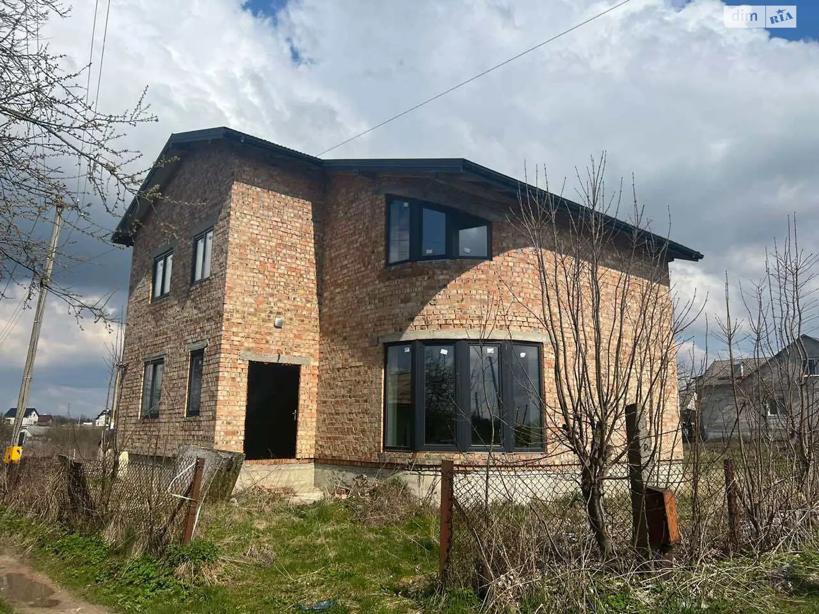 Продається будинок 2 поверховий 186 кв. м з садом, цена: 85000 $ - фото 1