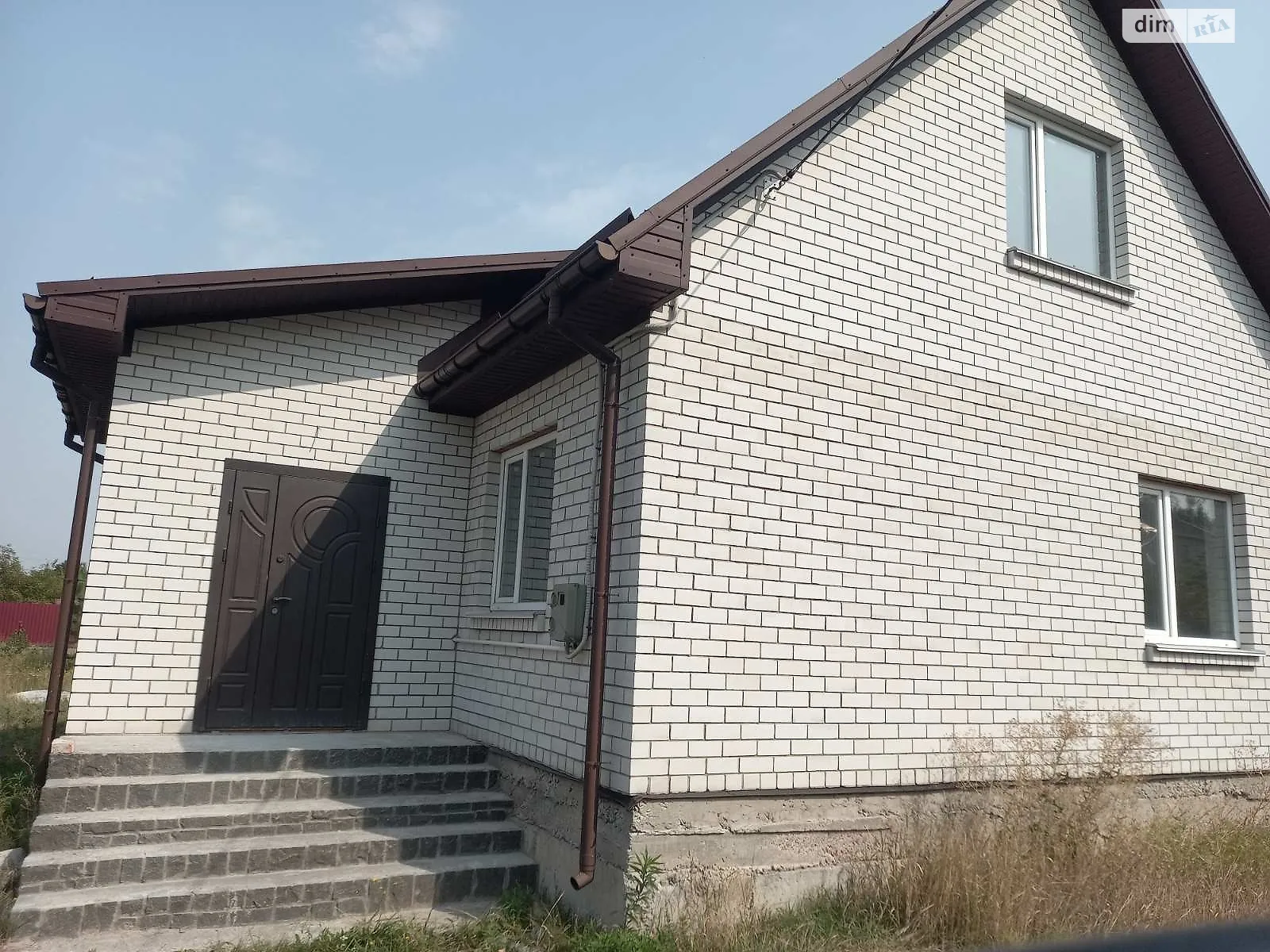 Продается дом на 2 этажа 100 кв. м с камином, цена: 85000 $ - фото 1