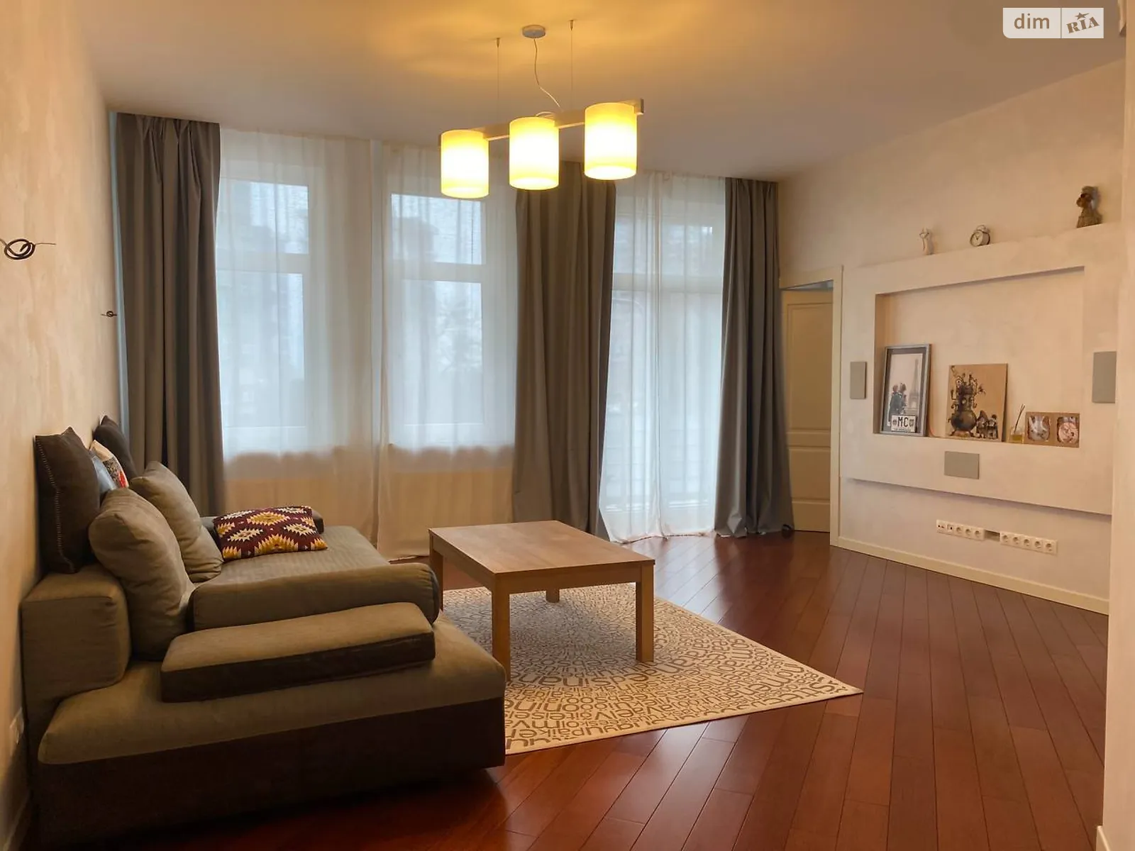 Продается 2-комнатная квартира 100.4 кв. м в Киеве, ул. Зверинецкая, 47 - фото 1