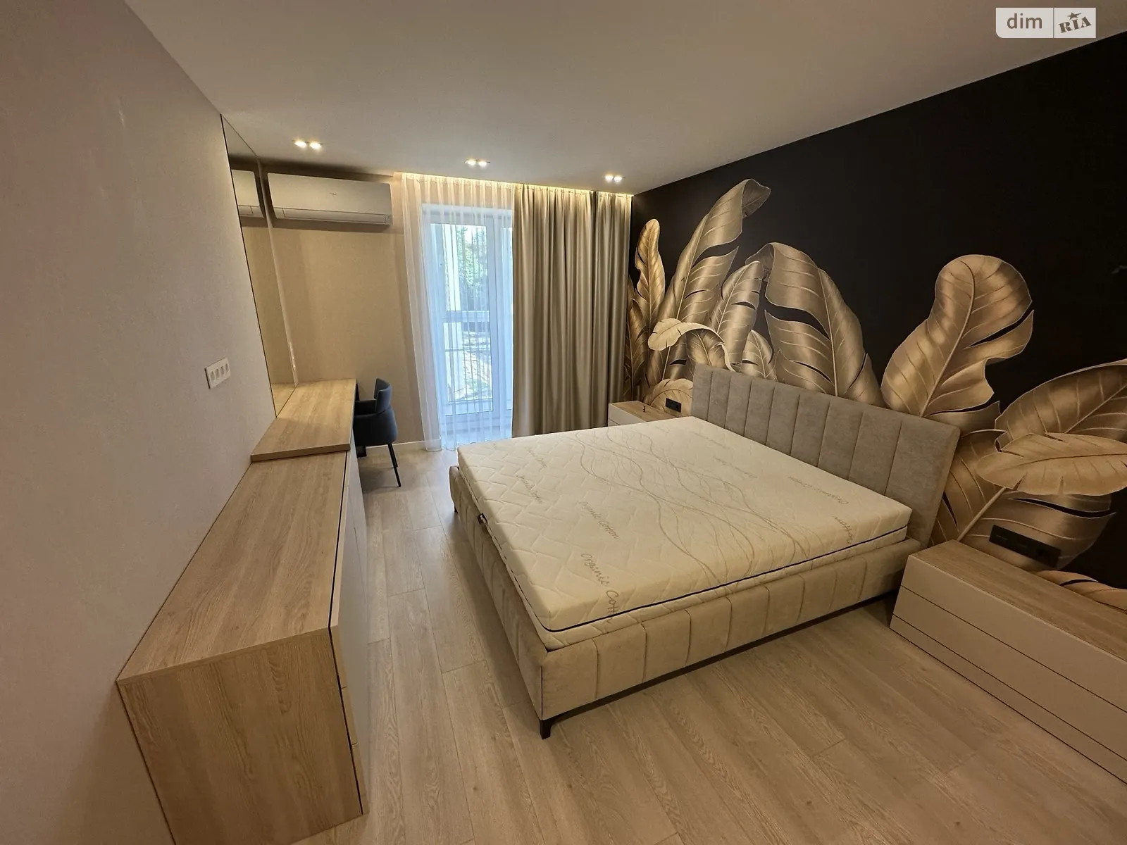 Продается 2-комнатная квартира 84.5 кв. м в Полтаве, ул. Антона Грицая(Ляхова) - фото 1