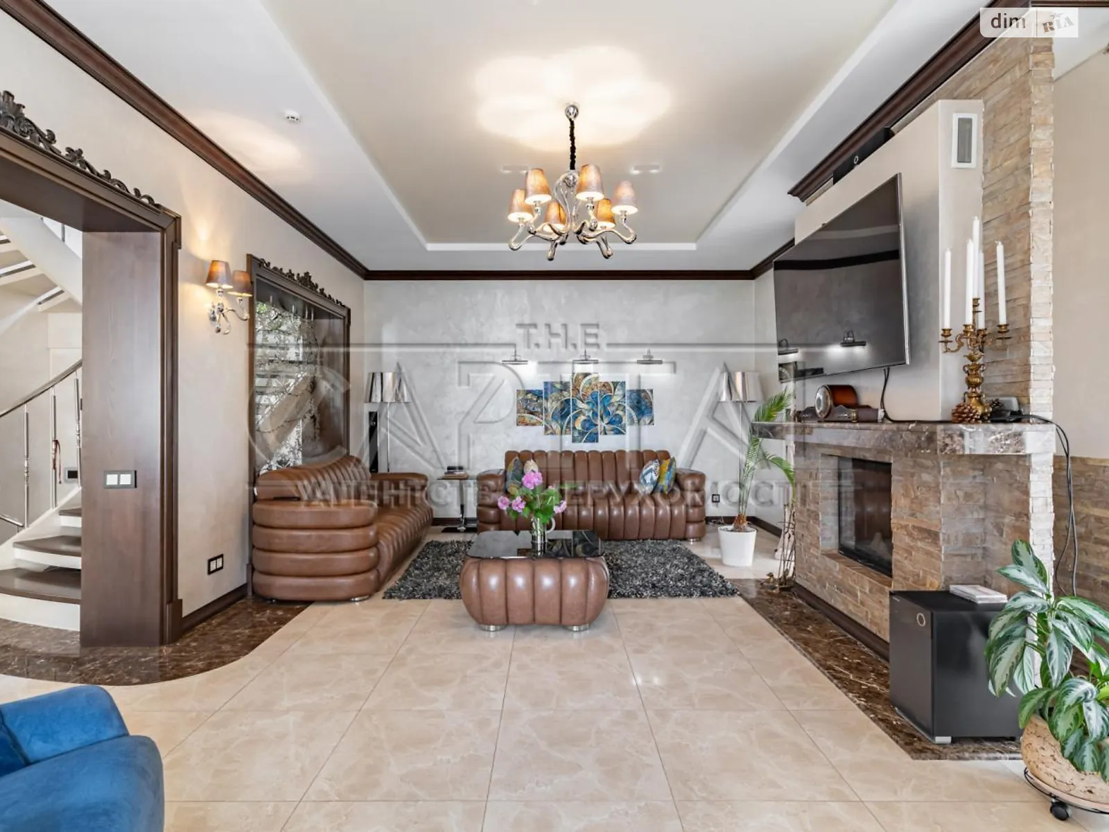 Продається будинок 2 поверховий 334.2 кв. м з гаражем, цена: 750000 $ - фото 1
