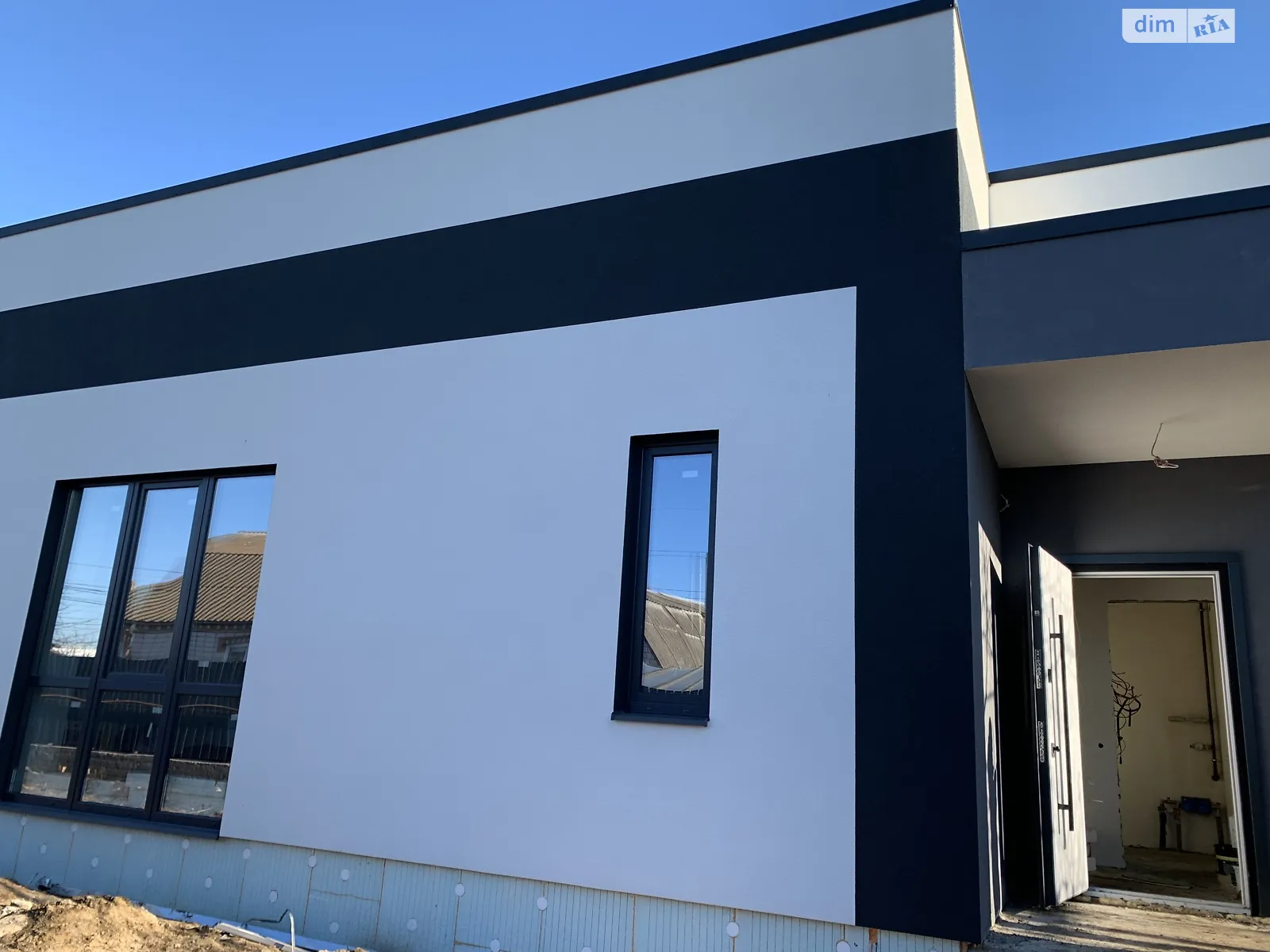 Продается одноэтажный дом 120 кв. м с бассейном, цена: 135000 $ - фото 1
