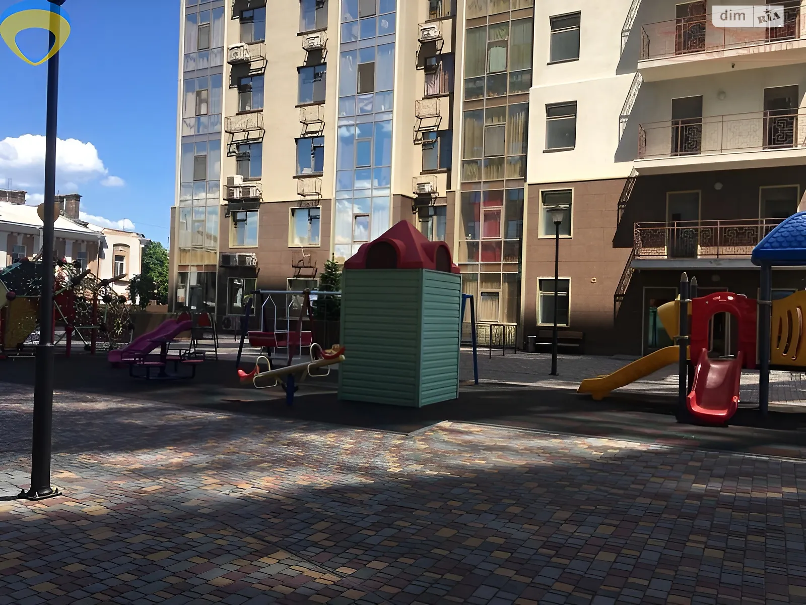 Продается 1-комнатная квартира 42 кв. м в Одессе, ул. Генуэзская - фото 1