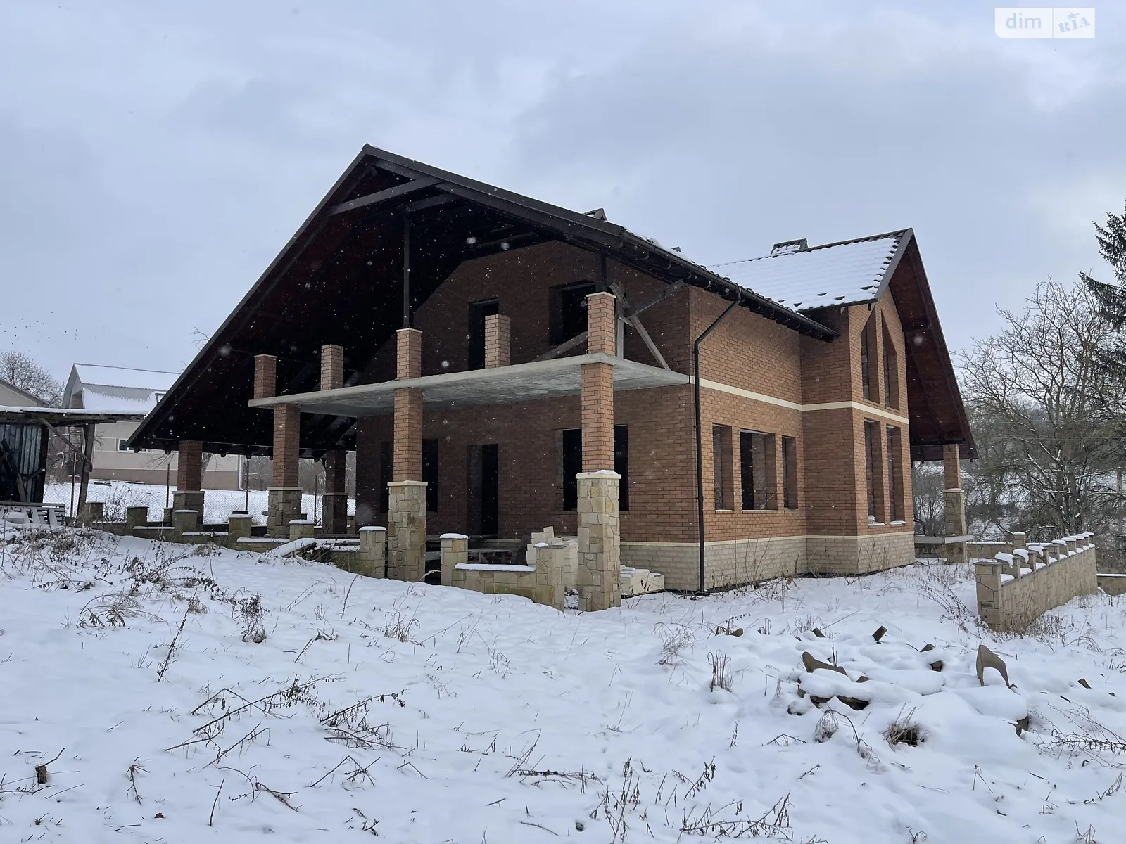 Продається будинок 2 поверховий 270 кв. м з гаражем, цена: 233000 $ - фото 1