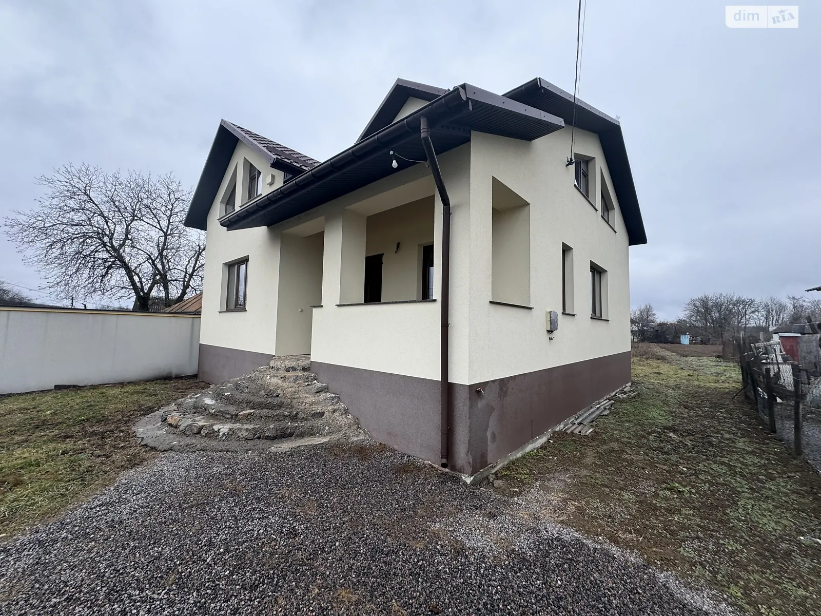 Продається будинок 2 поверховий 160 кв. м з садом, цена: 300000 $ - фото 1