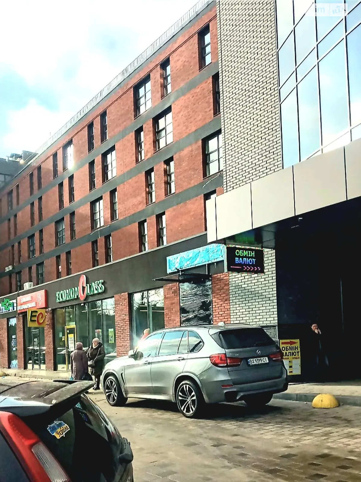 Продається офіс 27.5 кв. м в бізнес-центрі, цена: 32000 $ - фото 1