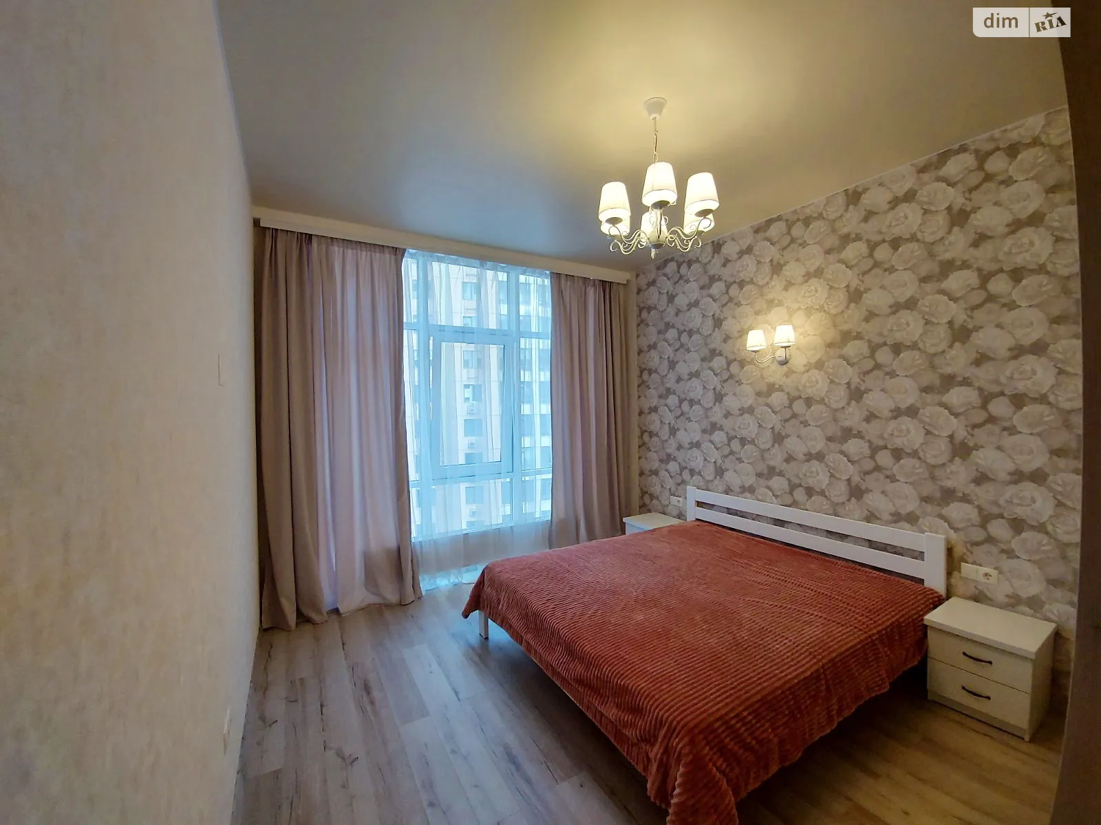 Сдается в аренду 2-комнатная квартира 62 кв. м в Одессе, пер. Курортный, 1 - фото 1