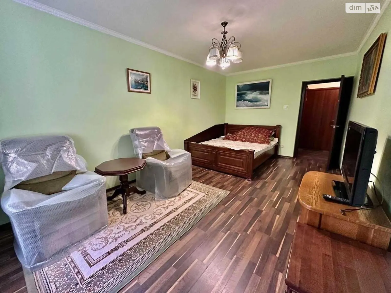 Здається в оренду 1-кімнатна квартира 49 кв. м у Львові, вул. Довбуша Олекси - фото 1
