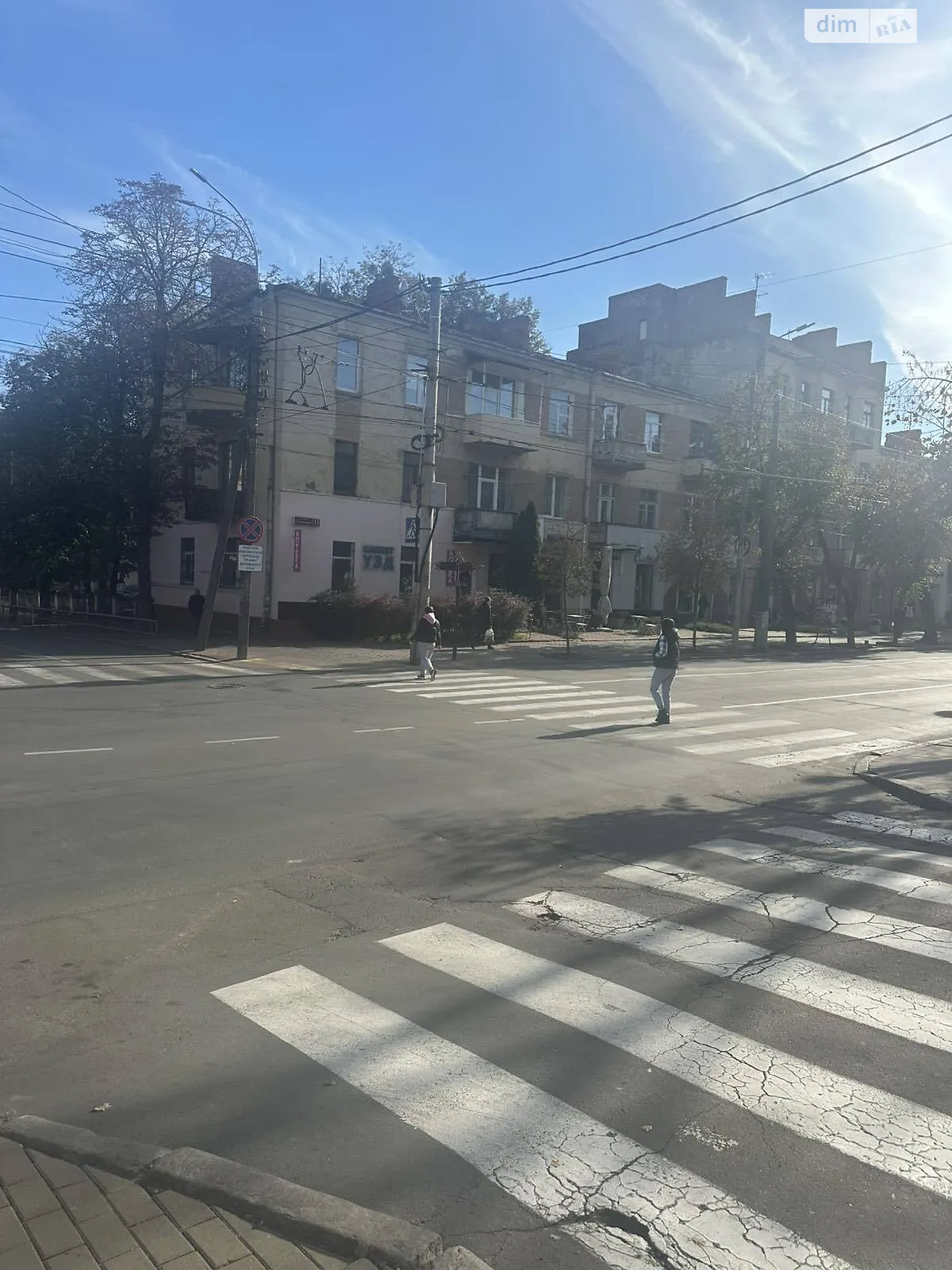 Продается офис 128 кв. м в бизнес-центре, цена: 99900 $ - фото 1