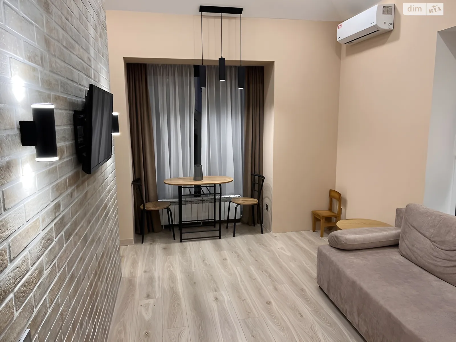 Здається в оренду 2-кімнатна квартира 38 кв. м у Дніпрі, вул. Архітектора Олега Петрова(Чернишевського) - фото 1