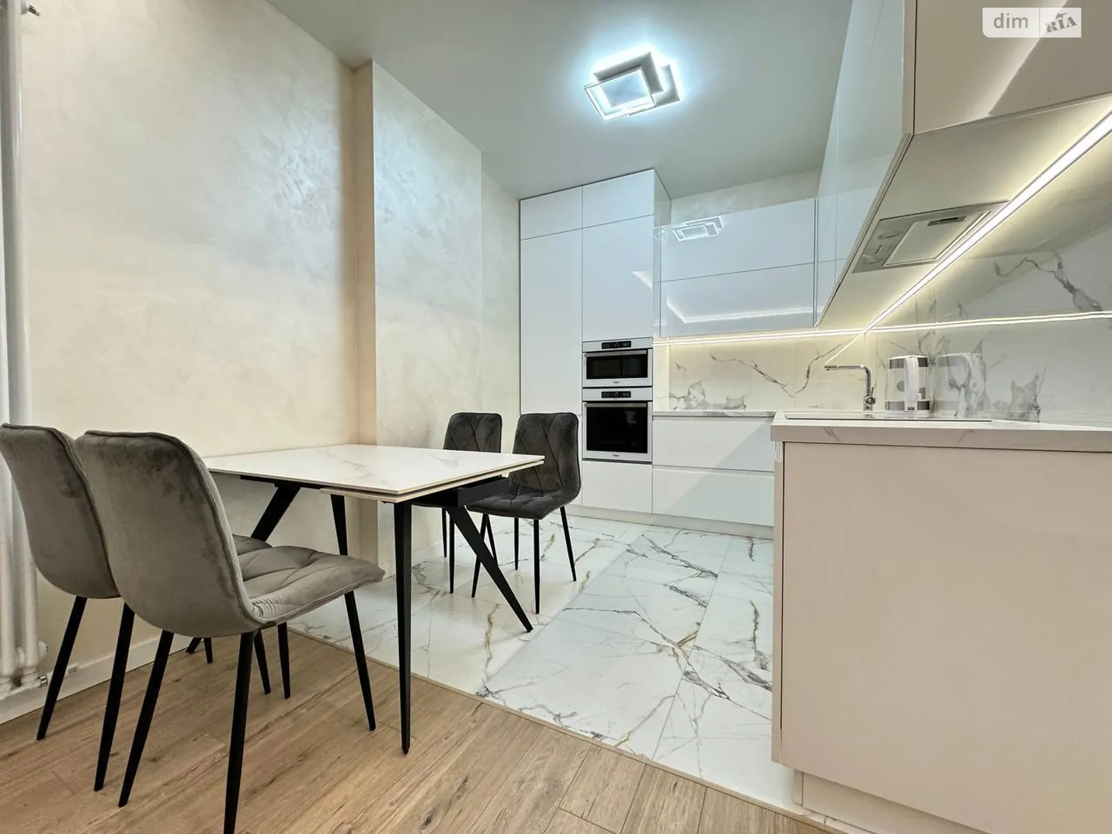 Сдается в аренду 2-комнатная квартира 56 кв. м в Днепре - фото 1