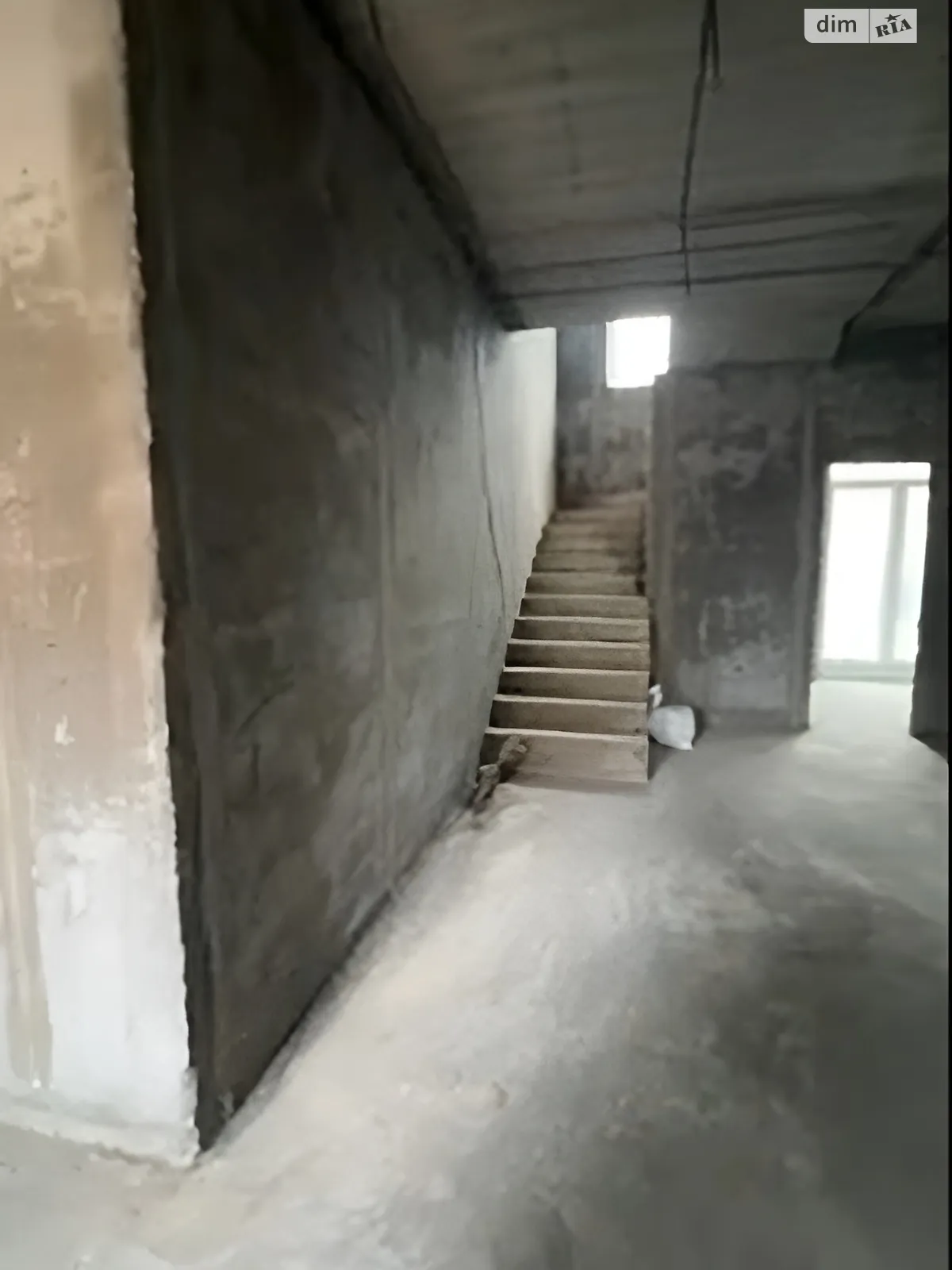 Продається будинок 2 поверховий 330 кв. м з балконом, цена: 409900 $ - фото 1