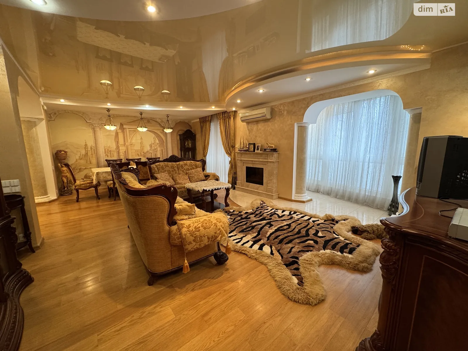 Продается 3-комнатная квартира 152 кв. м в Виннице, ул. Острожского - фото 1