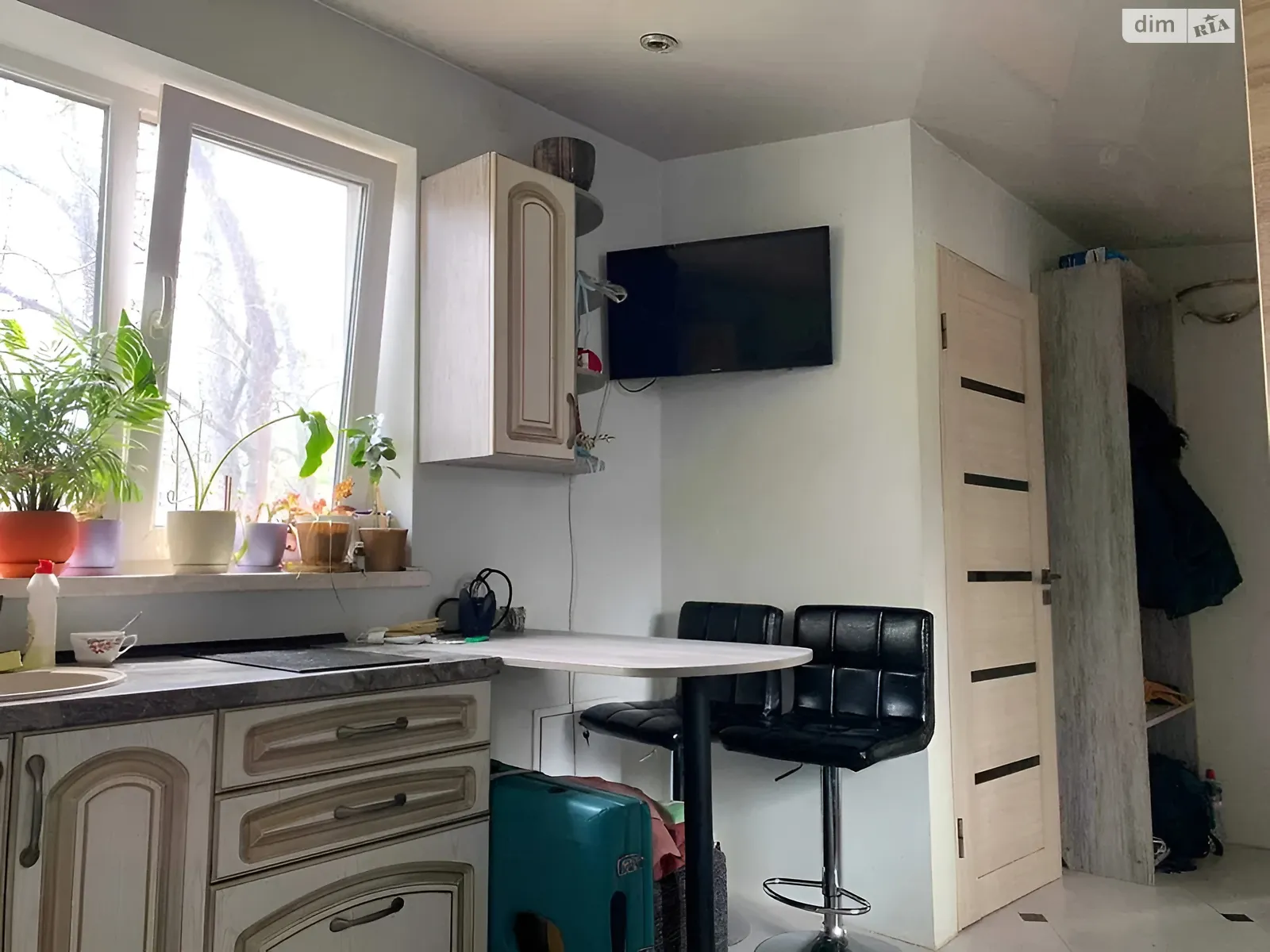 Сдается в аренду 1-комнатная квартира 45 кв. м в Львове, ул. Родниковая, 67 - фото 1