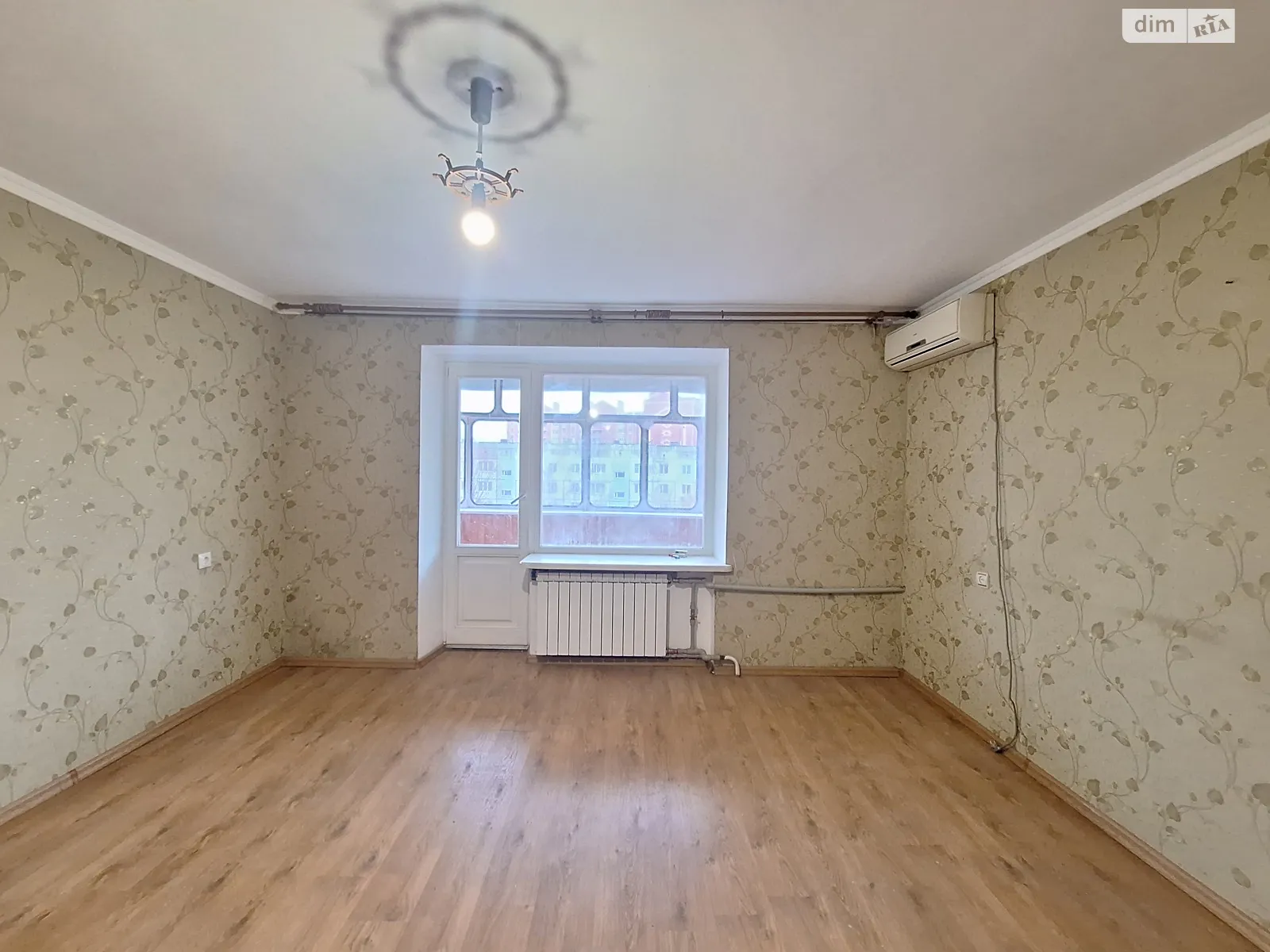Продается 3-комнатная квартира 65.6 кв. м в Борисполе, ул. Глыбоцкая, 1 - фото 1