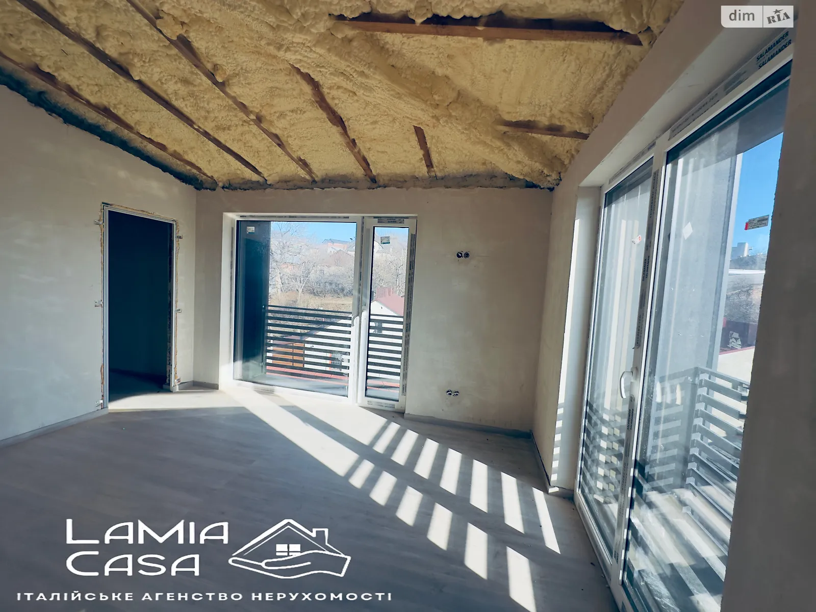 Продается 3-комнатная квартира 70 кв. м в Черновцах, ул. Нагорная - фото 1